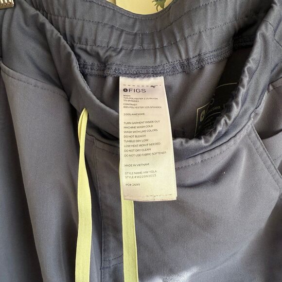 Women Figs Scrub Set - Picture 4 of 5